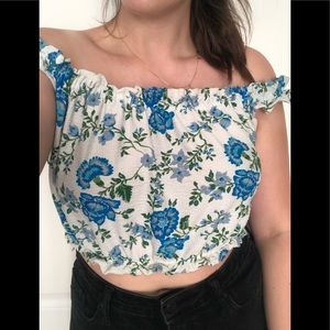 Blue Floral Off The Shoulder Crop Top 🌻